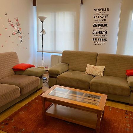 Cerca De Todo Apartment ซานติอาโก เด กอมโปสเตลา ภายนอก รูปภาพ