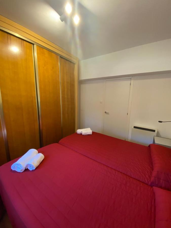 Cerca De Todo Apartment ซานติอาโก เด กอมโปสเตลา ภายนอก รูปภาพ