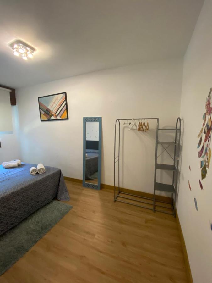 Cerca De Todo Apartment ซานติอาโก เด กอมโปสเตลา ภายนอก รูปภาพ